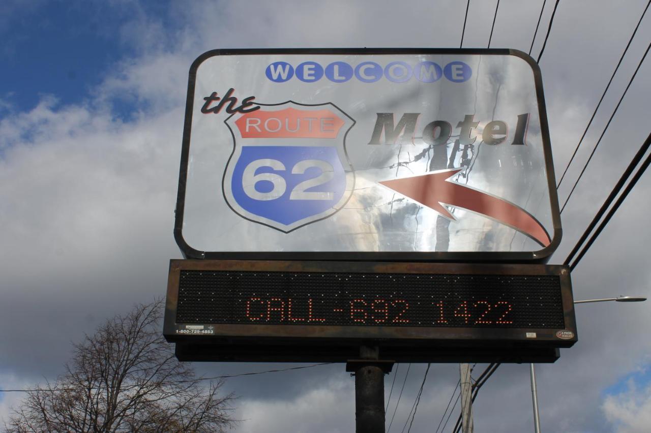 The Route 62 Motel โทนาวานดา ภายนอก รูปภาพ