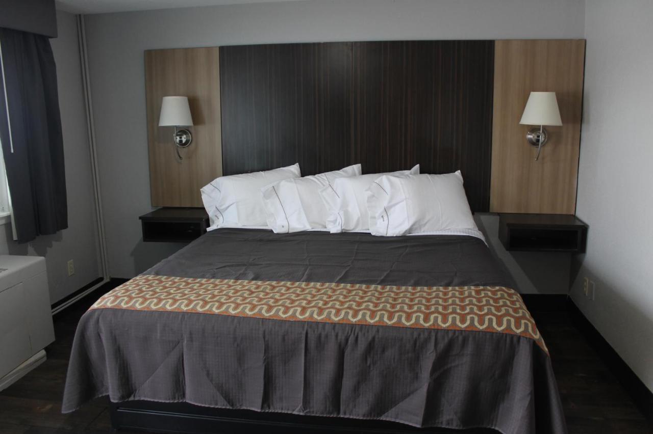 The Route 62 Motel โทนาวานดา ภายนอก รูปภาพ