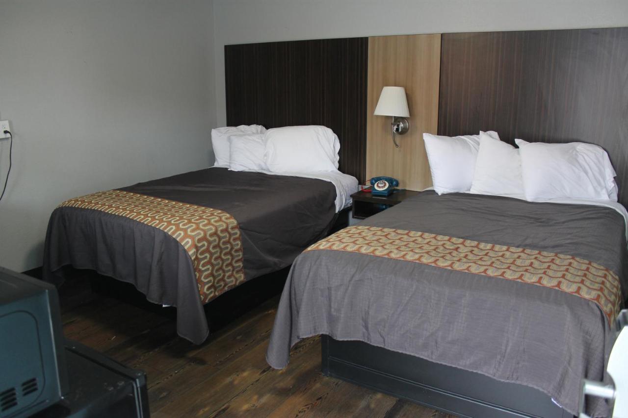 The Route 62 Motel โทนาวานดา ภายนอก รูปภาพ